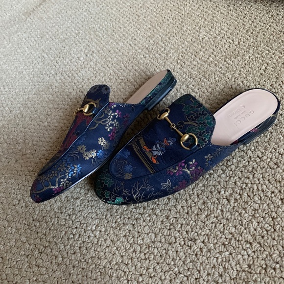 Gucci Navy Blue Disney Donald Duck Mules - RARE FIND - Picture 2 of 8